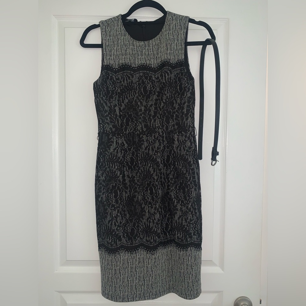 Bebe lace tweed dress with its belt